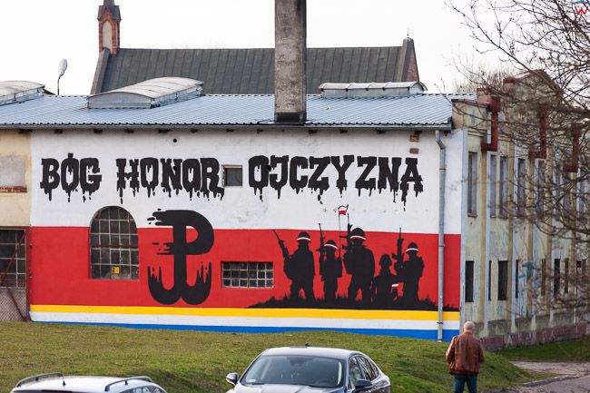 Elblag, murale przy ul. Warszawskiej